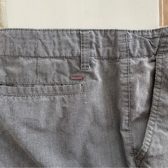 Cromwell Chino Style Shorts - Picture 5 of 8